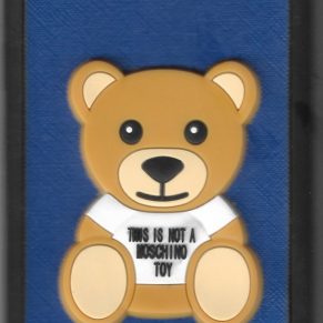 F3 - OPPO (Teddy Bear Backround Blue Back Cover) (F3-OPPO(TeddyBearBackroundBlueBackCover) )